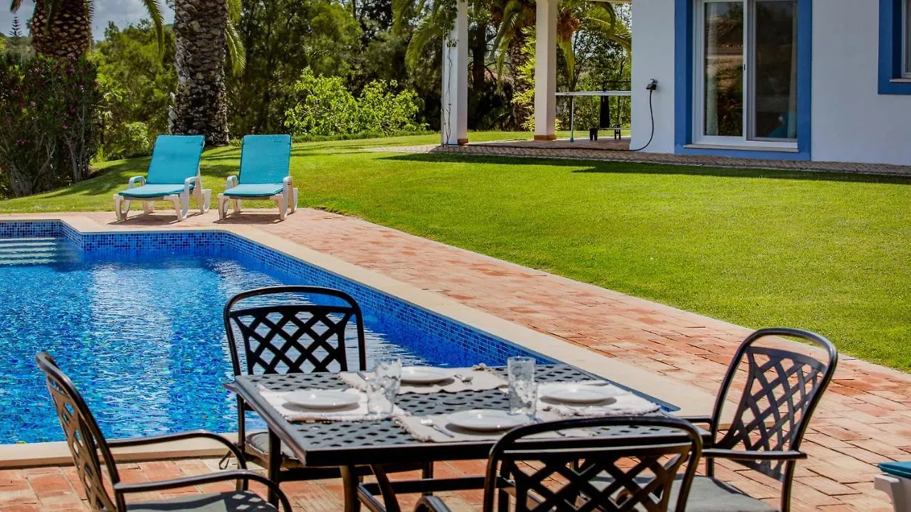 Luxury Villa With Pool In Vineyard Near The Beach Porches  0*, Porches (Algarve)