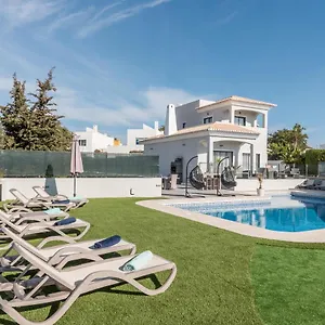 Bed & Breakfast Arina, Porches (Algarve)