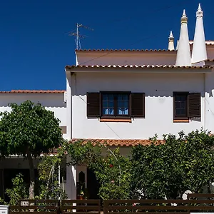 Familia Brito Porches (Algarve)
